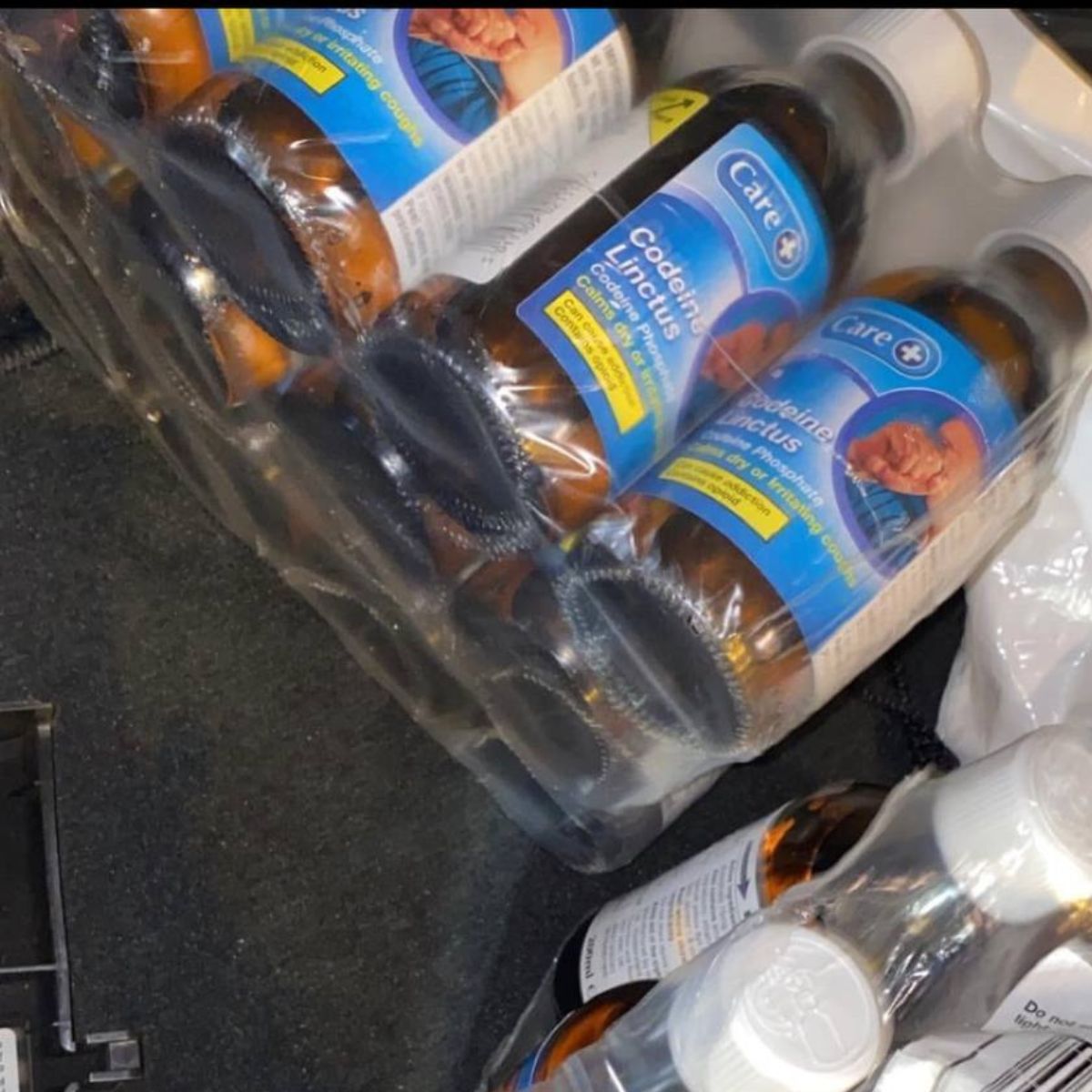 Buy Codeine Linctus Syrup Online UK - Same Day Delivery